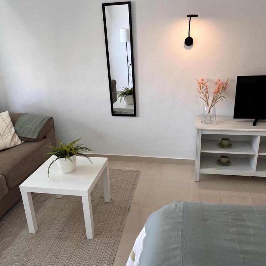 Appartement Precioso Estudio Palmeras Con Vistas Al Mar à Fuengirola Extérieur photo